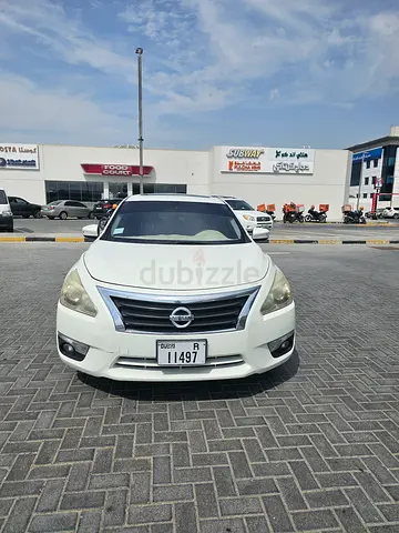 Full option Altima 2015 SV