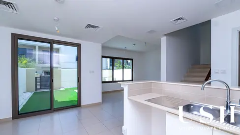 3BR | Single Row | Type 2 | Legal Notice Served
