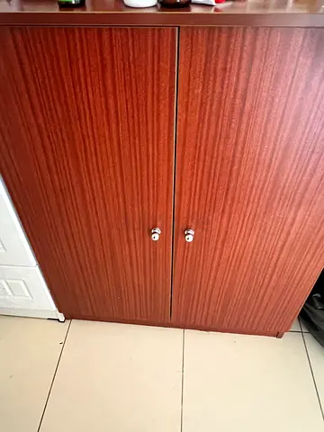 2-Door Storage Cabinet / Cupboard in Good Condition