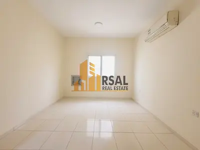 1 Bedroom Hall for family// front on Safari mall// prime location// Ready to move