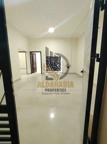 🏡 فيلا تجارية للإيجار في الروضة 2 – عجمان