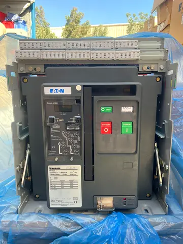 Eaton/Megger Industrial Circuit Breaker (Withdrawable Unit) - Brand New Box Pack
