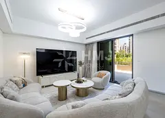 Vacant June | Huge Terrace | Direct Pool Access