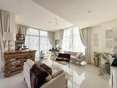 Single Row |Vacant on Transfer |Renovated Kitchen