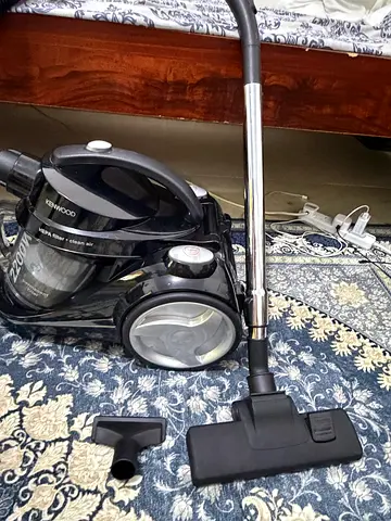 Vaccum Cleaner(Kenwood)