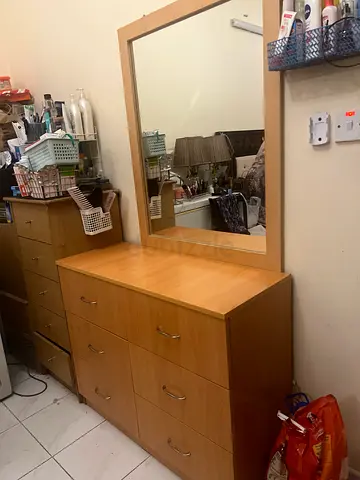 Ikea dressing table (100x40cm)