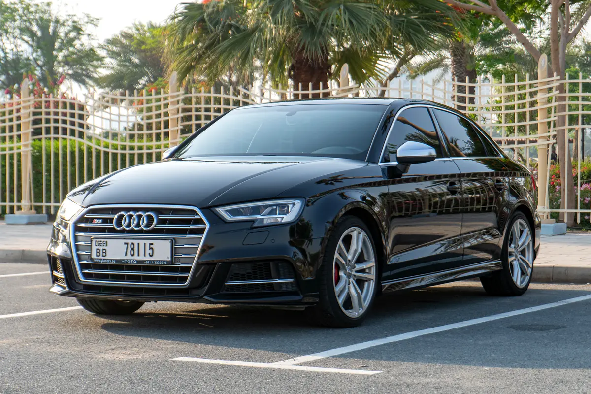 Audi S3/RS3 2019 — photo 1 of 8