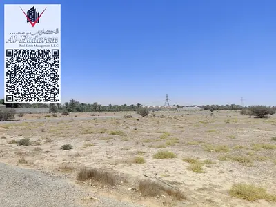 أرض سكنية للبيع في عجمان - المنامة 9، على الطريق المعبد.