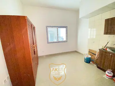 Ready-to-Move Studio in Family Building | Central AC