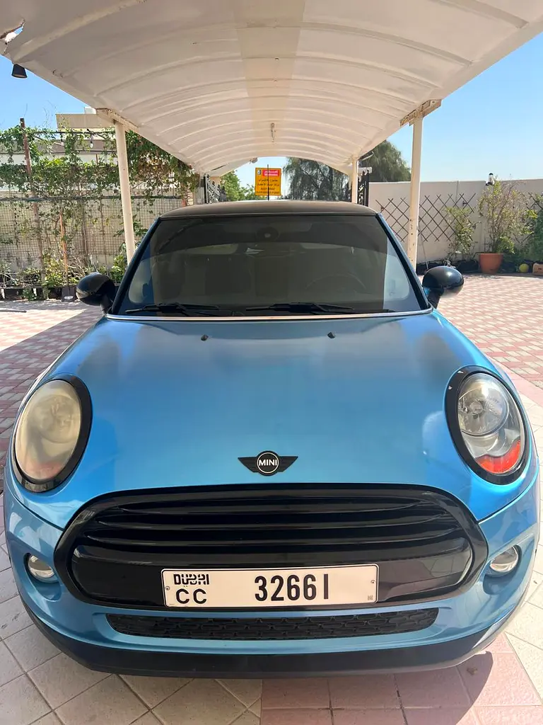 MINI Cooper 2018 — photo 1 of 11