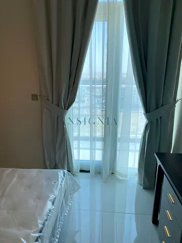 Fully Furnished Ready To Move Prime Location