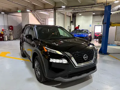 Nissan rogue 2023 S