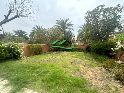 Great Offer 5BR Villa With Garden Ready To Move
