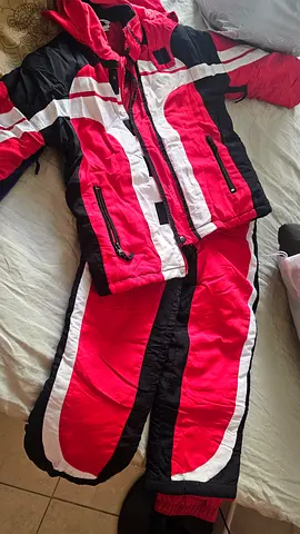 Ski suit / winter wear kids 8 years