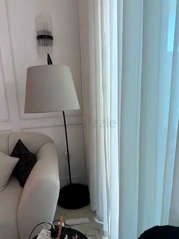 Floor lamp