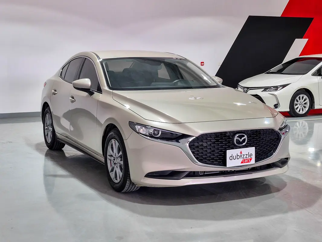 Mazda 3 2025 — photo 1 of 12