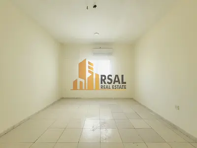 2 Bedroom Hall for family// no deposit Cash// Easy Exit to 311 // Ready to move