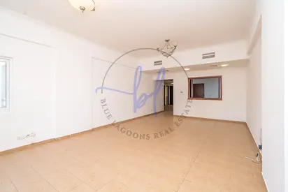 Homey Apartment | Large Unit | Ideal for End Users