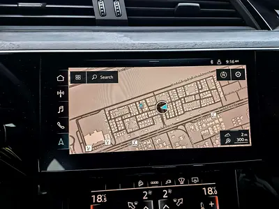 صورة 14 لـ 2024 AUDI Q8 E-TRON