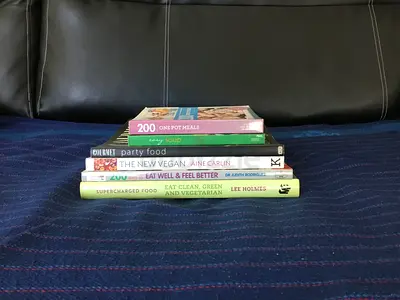 6 COOKBOOKS