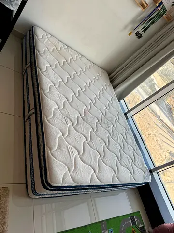 Queen Size Mattress - Good Condition, Firm Comfort