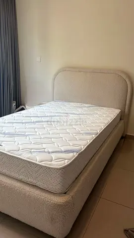 دبي ند الحمر