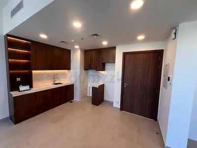 Finishing carpenter and maintenance services