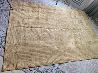 Gold carpet 230 x 160