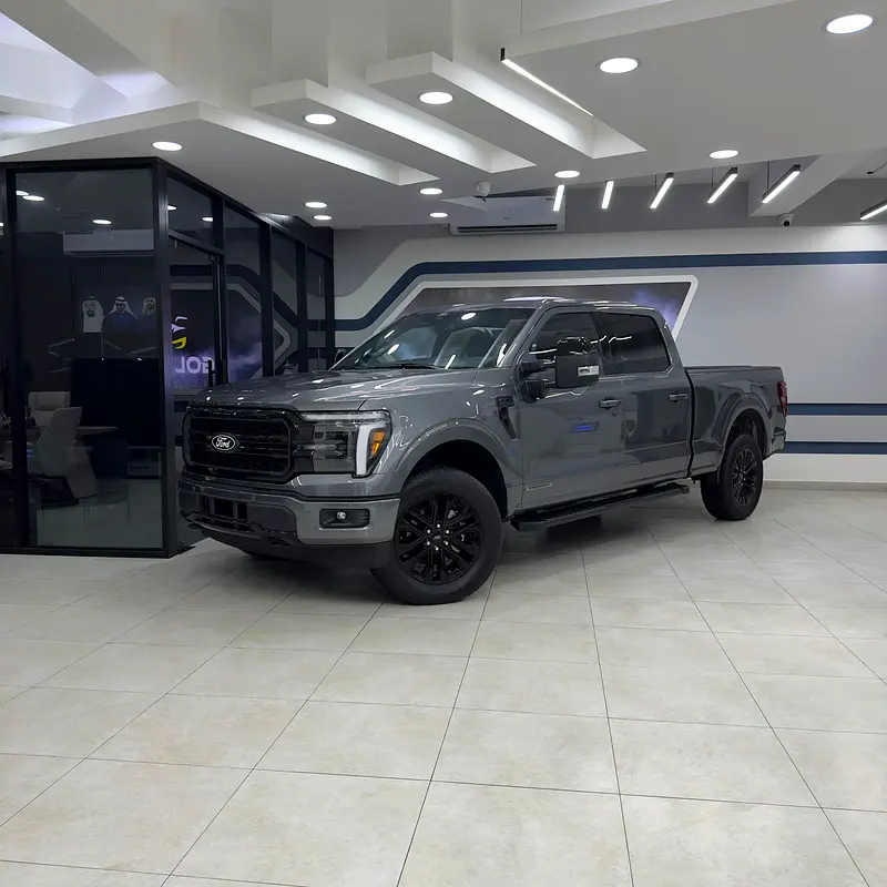 Ford F-150 2025 — photo 1 of 17