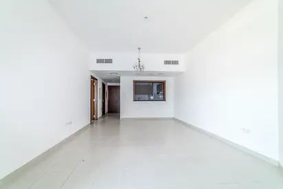 SPACIOUS APARTMENTS | NO COMMISSION