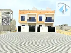 Luxury 4-bedroom townhouse villa for sale, including fees, electricity, and water in Al-Haliyo 2