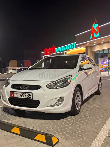 Hyundai Accent GL 2017 - GCC Specs - excellent condition