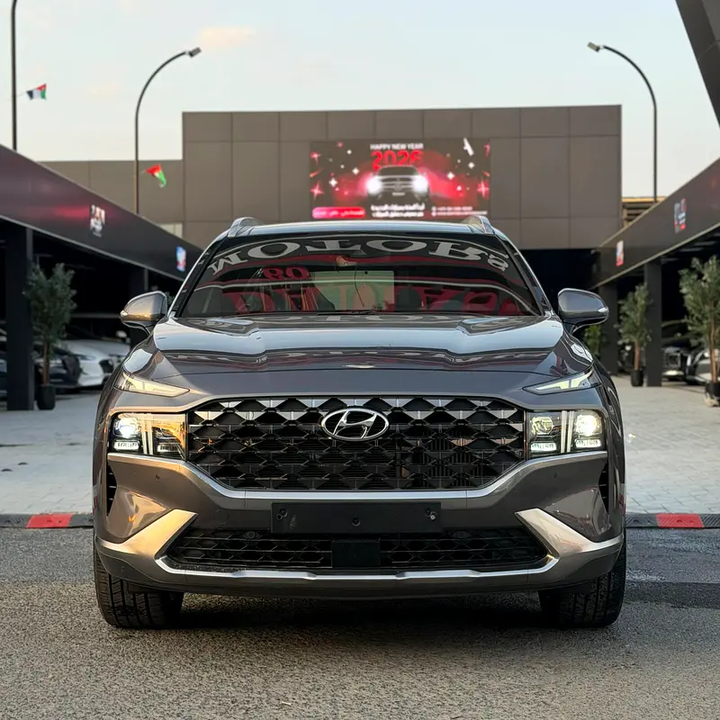 Hyundai Santa Fe 2022 — photo 1 of 15