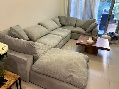 Premium quality pan Emirates Pianca sofa