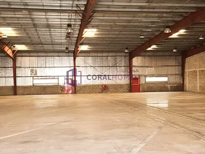 Spacious Warehouse At 10 KW | Prime Location
