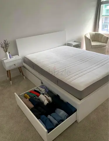 IKEA Malm Queen size bed frame with mattress.
 (Good Condition)