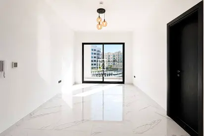 Modern | Spacious | Prime Location