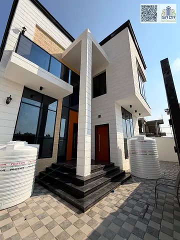 Includes electricity, water, central air conditioning, and registration and ownership fees.