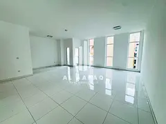Luxurious 3BHK | Free Parking | Master bedroom
