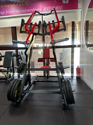 HAMMER STRENGTH
ISO-LATERAL FRONT LAT PULLDOWN  - Good Condition