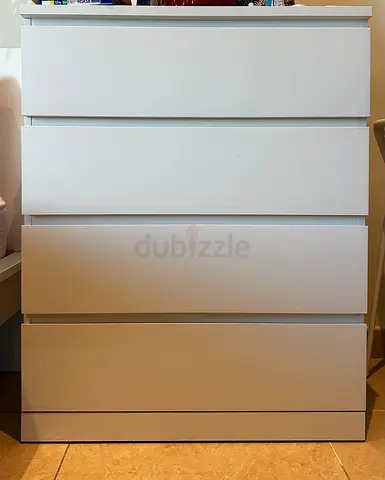 Chest of 4 drawers