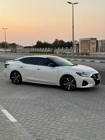 2022 Nissan MAXIMA 照片 5