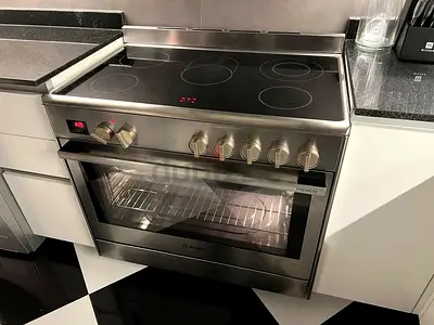 Bosch Serie 8 Freestanding 5-Zone Electric Cooker, HCB738357M (60 x 90 x 85 cm) by tatas