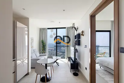 Fully Furnished 1-Bedroom Apartment | Community & Skyline View | High Floor
