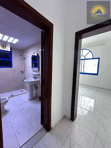 Amazing Big spacious One bedroom Hall In villa clean For family All included