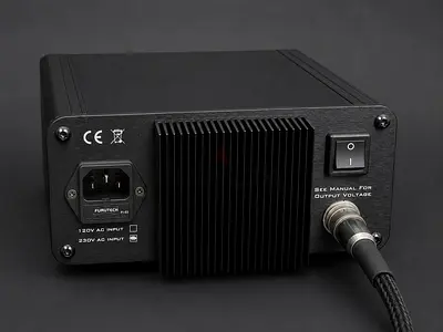 Chord HugoTT2 PSU Madein UK MCRU 15V x 4 amps