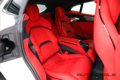 2024 Ferrari PUROSANGUE photo 19