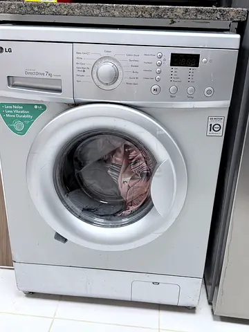 LG Front Load Washing Machine - 7kg, Good Working Condition