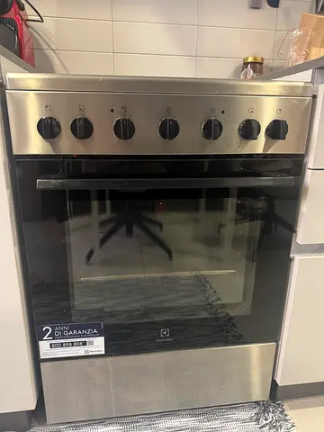 Electrolux Stainless Steel Freestanding Electric Oven with 5 Control Knobs - Good Condition