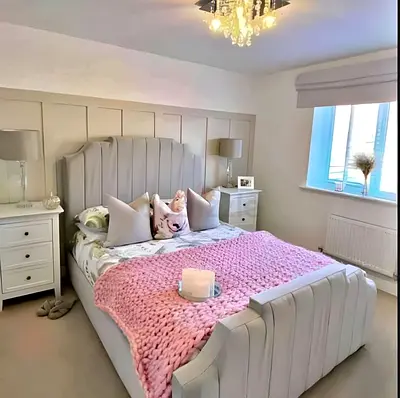 Light Grey Kind Size Bed